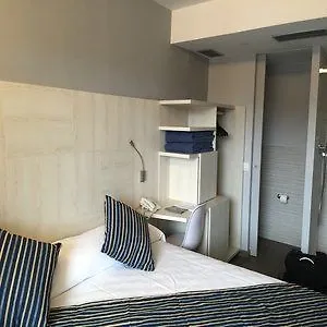 Готель Ght Sa Riera