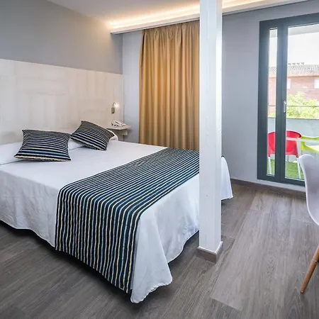 Готель Ght Sa Riera 4*