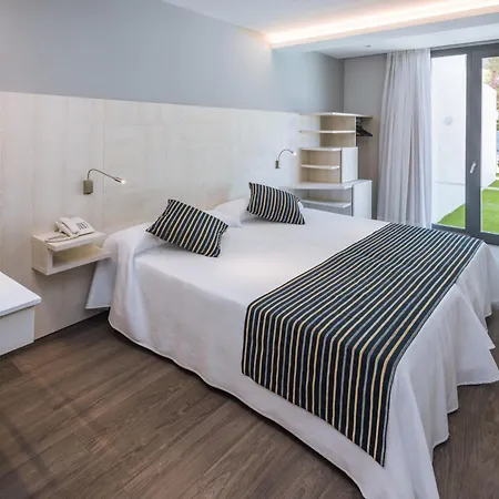 Ght Sa Riera Готель Тоса-де-Мар