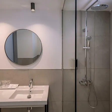 Готель Ght Sa Riera