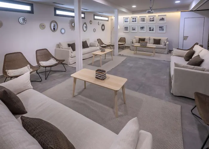 Ght Sa Riera Hotel 4*