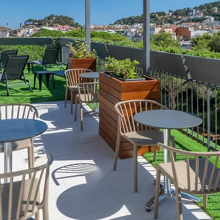 Ght Sa Riera Hotel 4*
