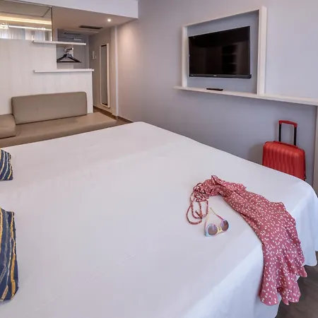 Hotell Ght Sa Riera 4*