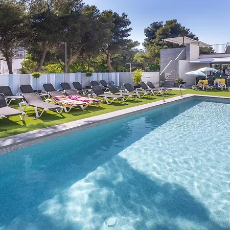 Ght Sa Riera Hotel 4*