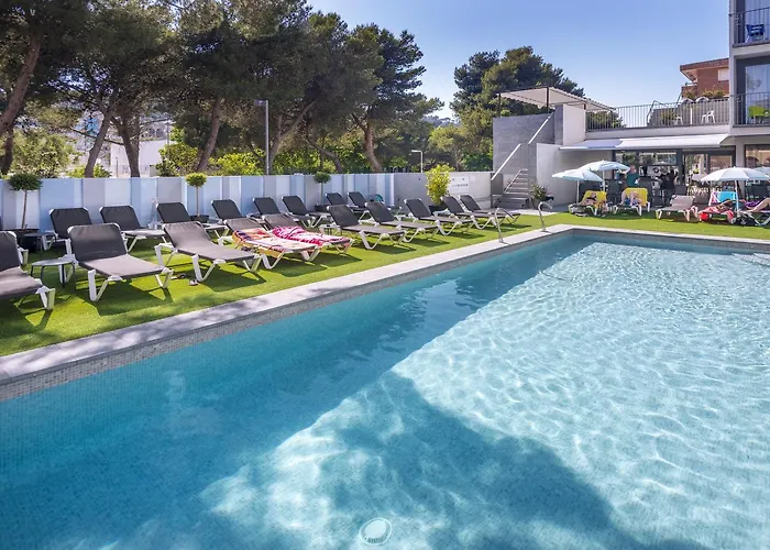 Ght Sa Riera Hotel 4*